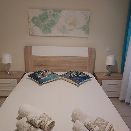 Rainha Santa Apartment อาร์มาซอง เด เปรา ภายนอก รูปภาพ